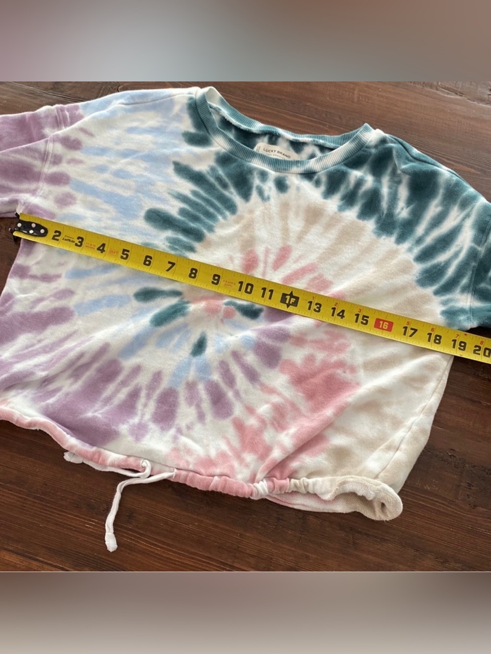 LUCKY BRAND Tie Dye cropped drawstring sweatshirt XS - Picture 4 of 12